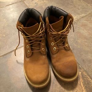 Timberland Boots: Women’s 6-inch Premium Waterproof Boots